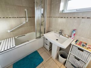 Photo 1- click for photo gallery